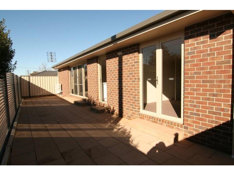 1/63 Viewpoint, Ararat VIC 3377