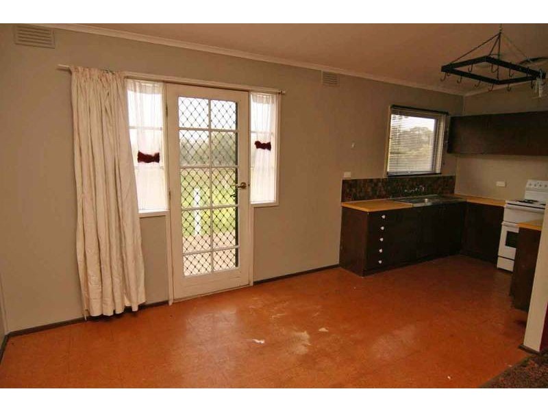 111 Port Fairy Road, Ararat VIC 3377