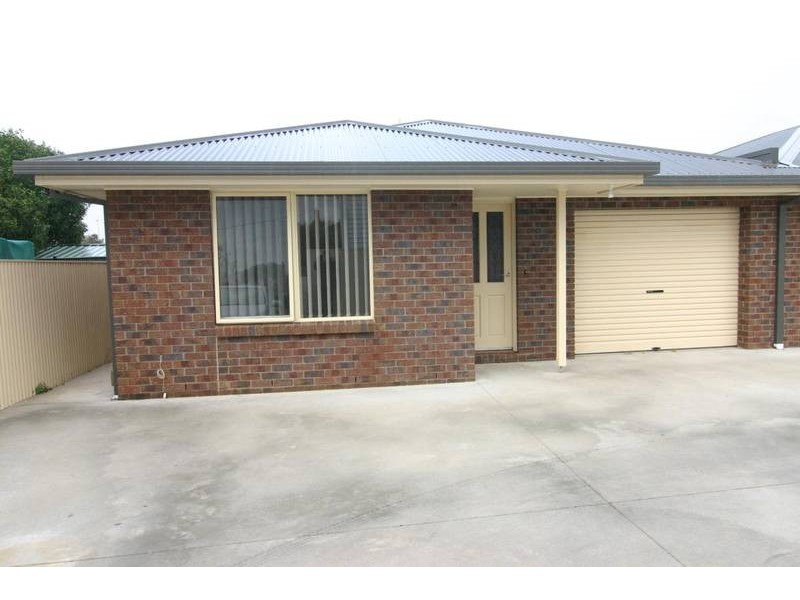 2/6 Queens Avenue, Ararat VIC 3377