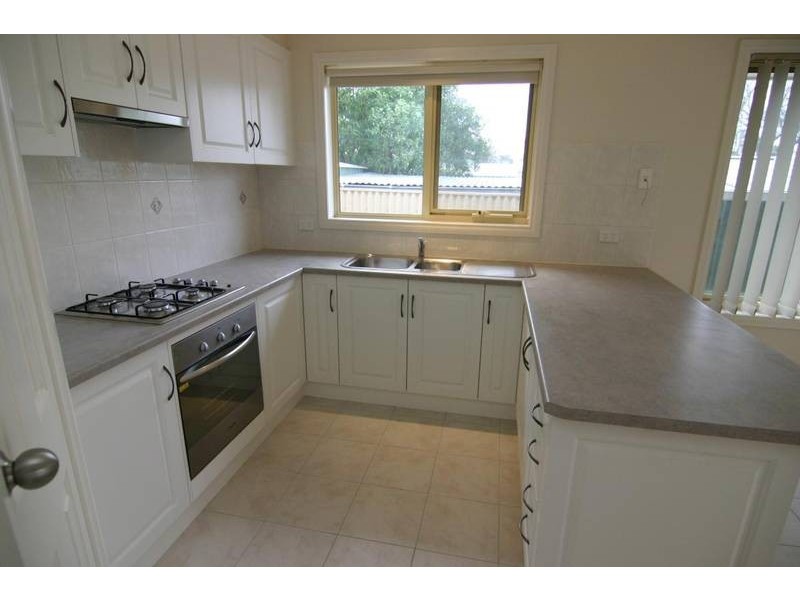 2/6 Queens Avenue, Ararat VIC 3377