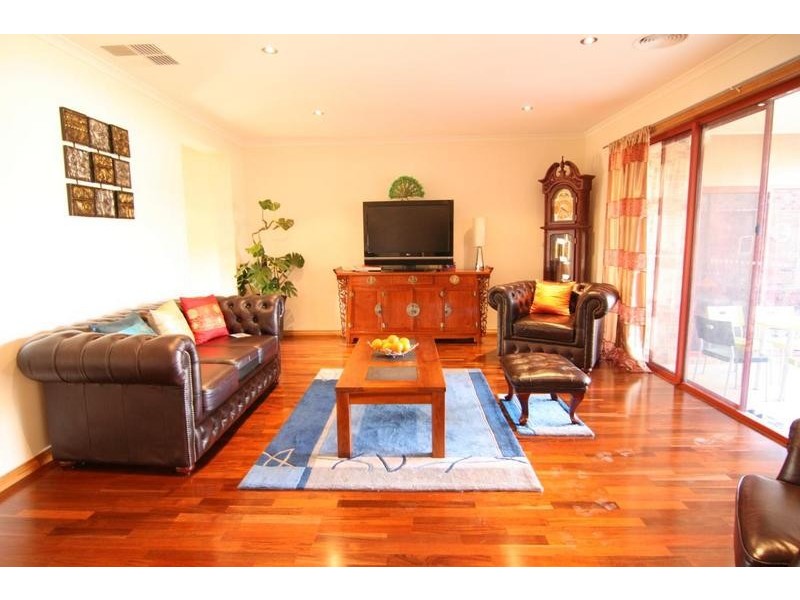 9 Lobelia Drive, Ararat VIC 3377