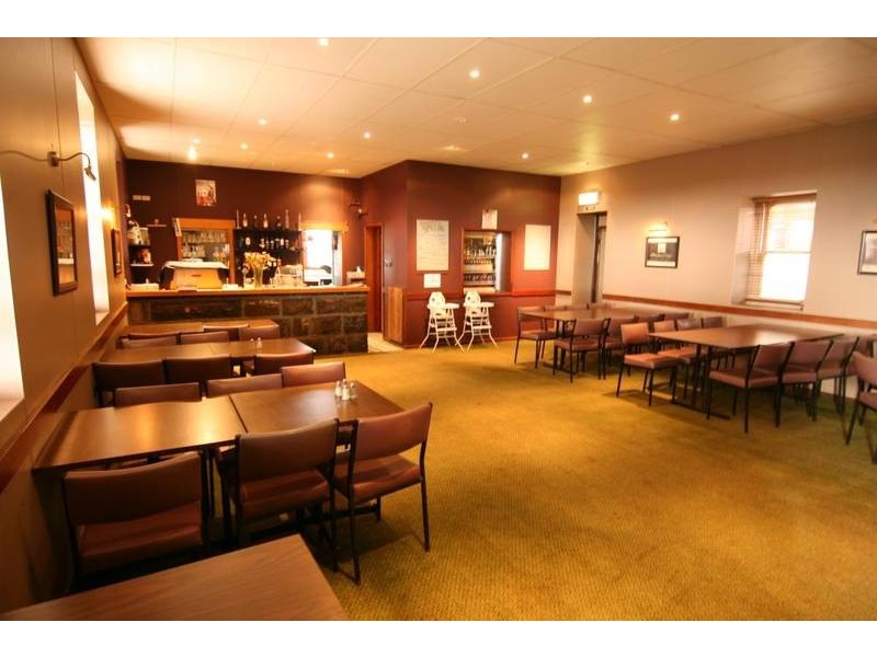 Glenelg Highway, Lake Bolac VIC 3351