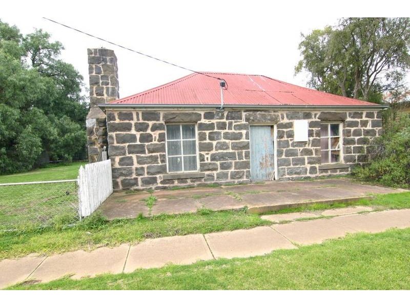 16 Walker Street, Wickliffe VIC 3379