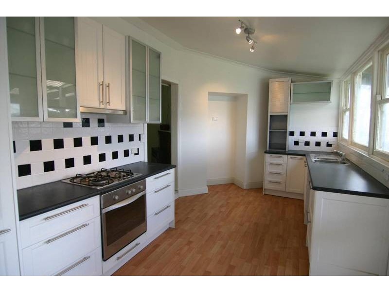 76 Queen Street, Ararat VIC 3377