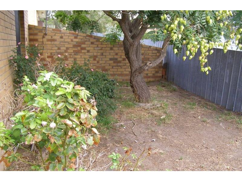 2/80 Queen Street North, Ararat VIC 3377