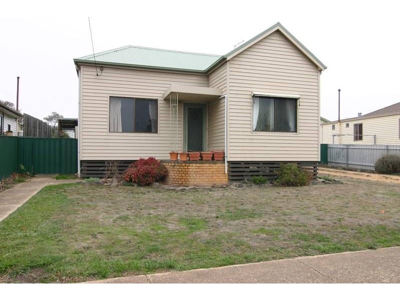 43 George Road, Ararat VIC 3377