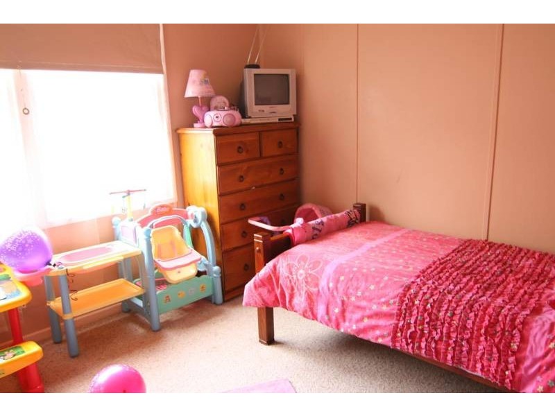 90 Rundell Street, Ararat VIC 3377