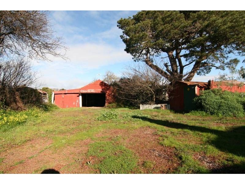 14 Commercial Street, Willaura VIC 3379