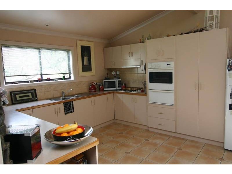 75 Viewpoint Street, Ararat VIC 3377