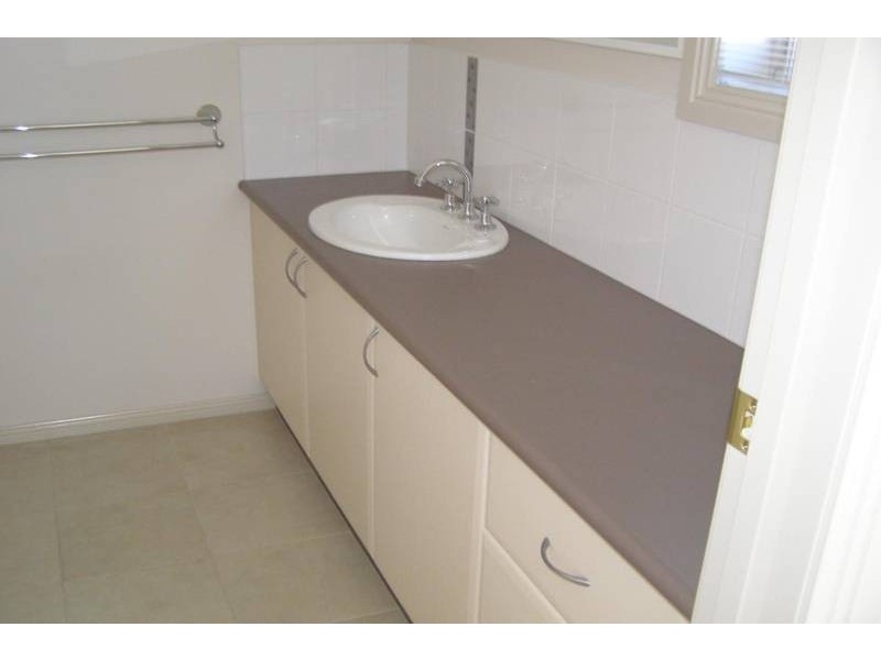 2/17 Tobin Street, Ararat VIC 3377