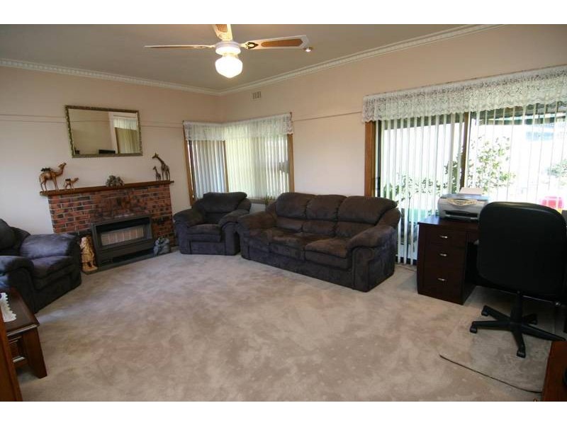 41 George Road, Ararat VIC 3377