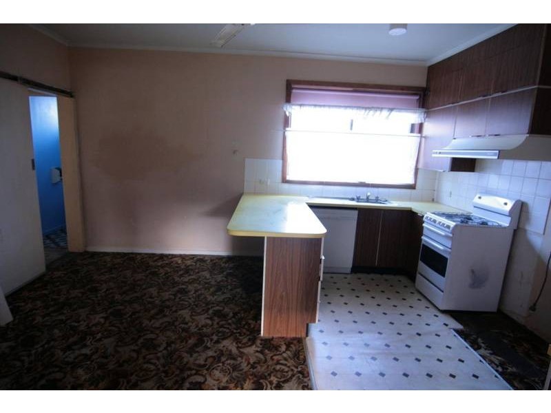 23 Montgomery Street, Ararat VIC 3377