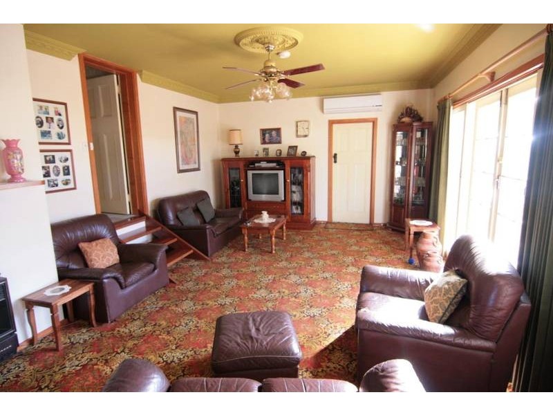 2 Tuson Street, Ararat VIC 3377