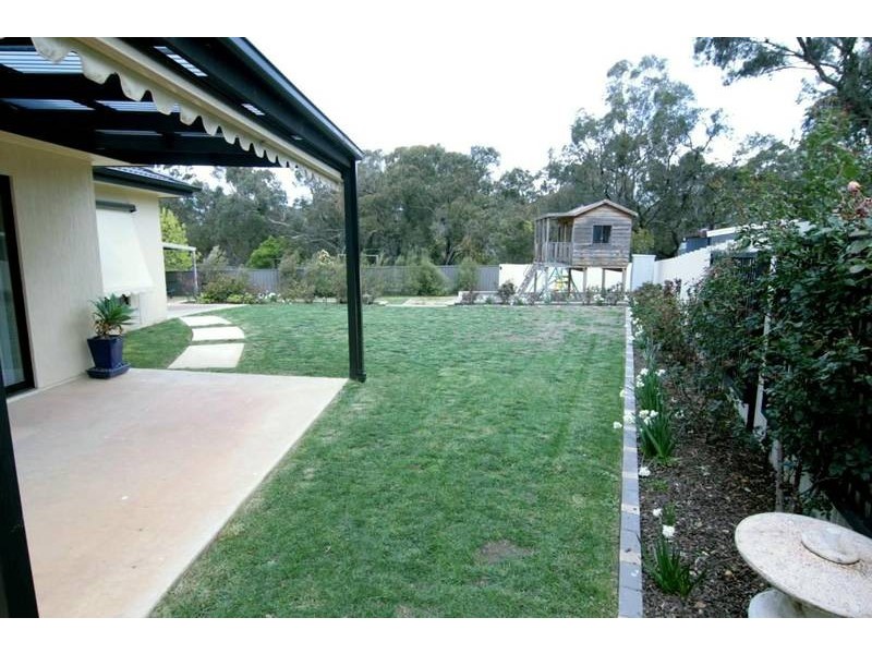 3 Scotts Rise, Ararat VIC 3377