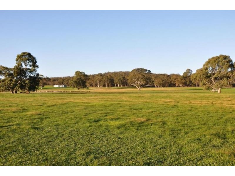 Corner Saw Pit Flat Road & New Years Day Road, Ararat VIC 3377