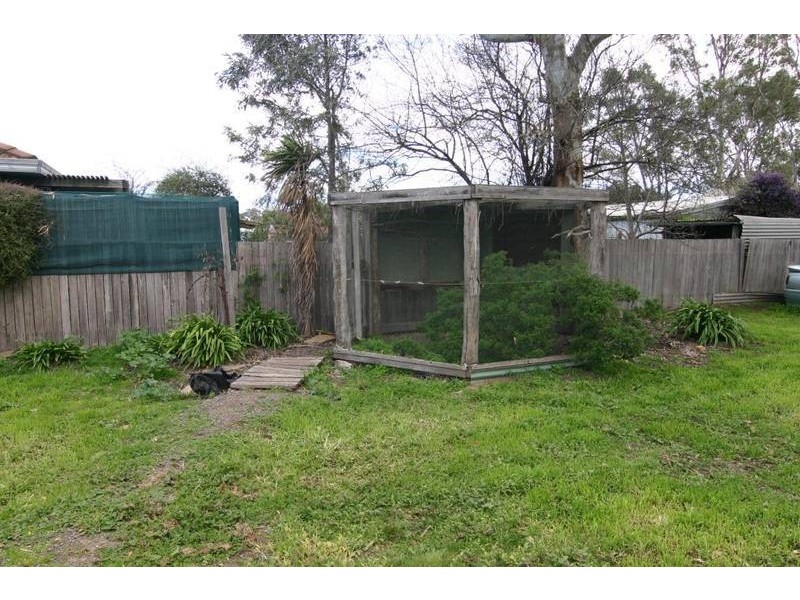 75 Campbell Street, Ararat VIC 3377