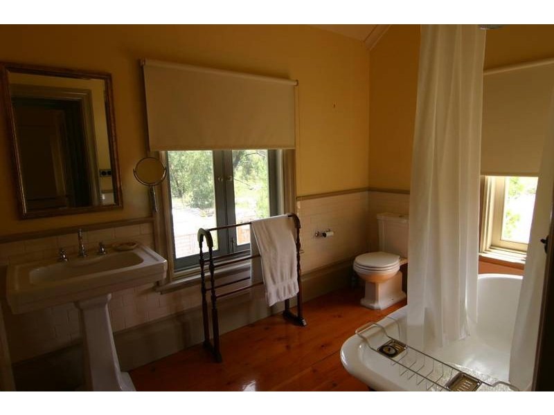 62 Rowe Road, Pomonal VIC 3381