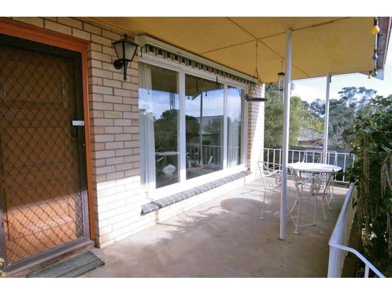 7 Mimosa Avenue, Ararat VIC 3377