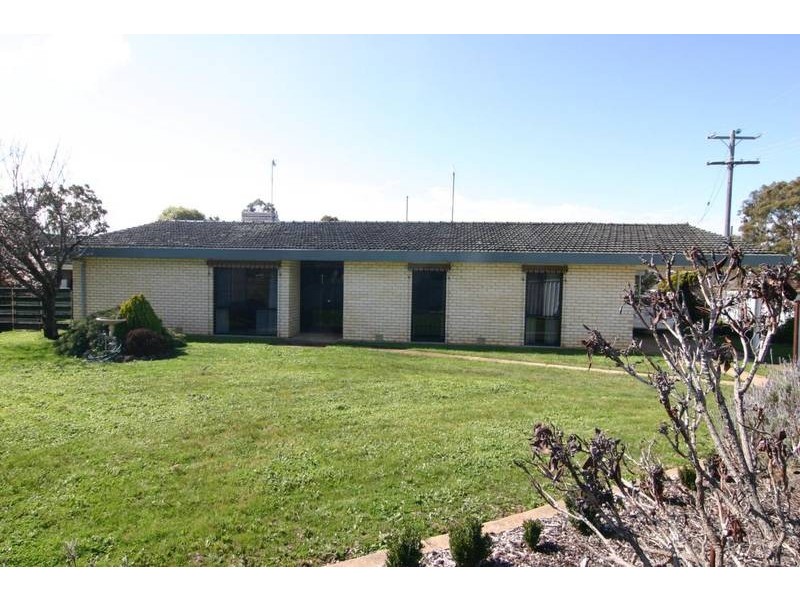 23 Portfairy Road, Ararat VIC 3377
