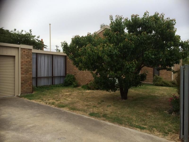 5 Banfield Street, Ararat VIC 3377