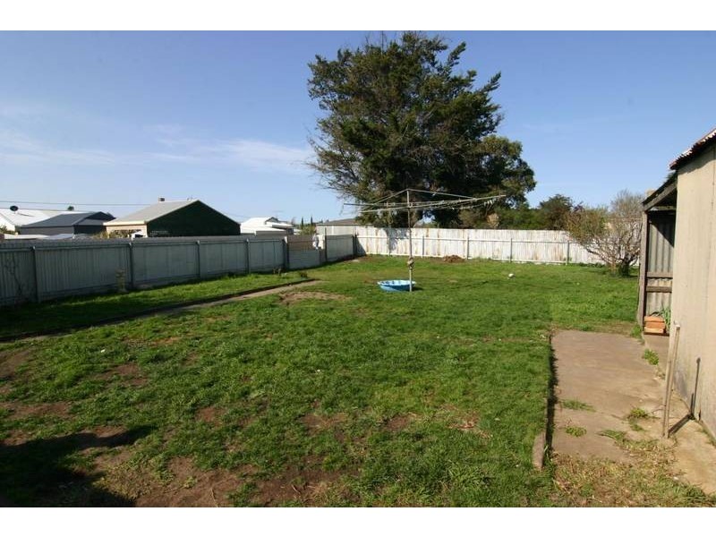 58 Albert Street, Ararat VIC 3377