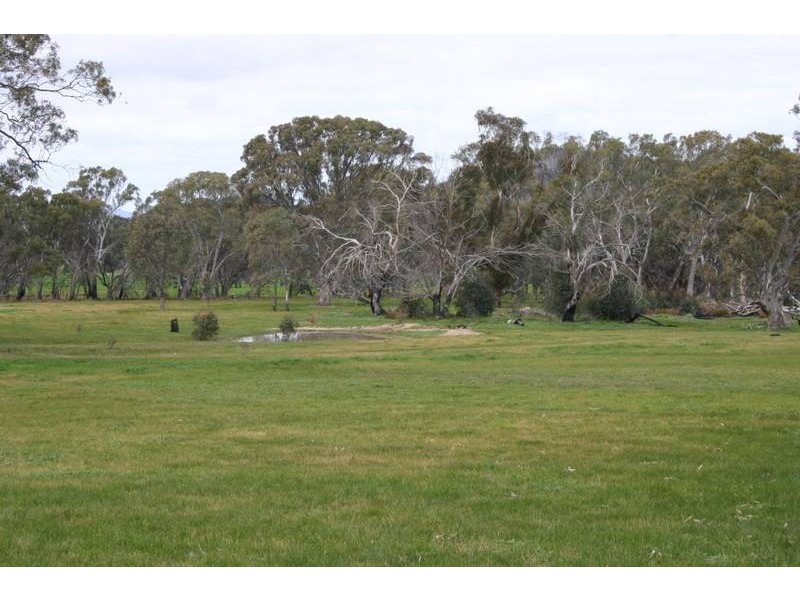 818 Panrock Road, Great Western VIC 3377