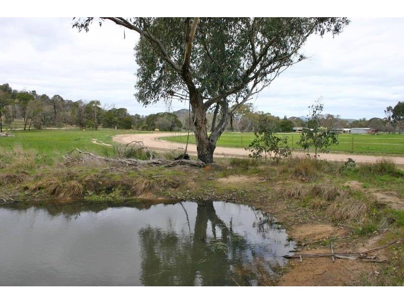 818 Panrock Road, Great Western VIC 3377