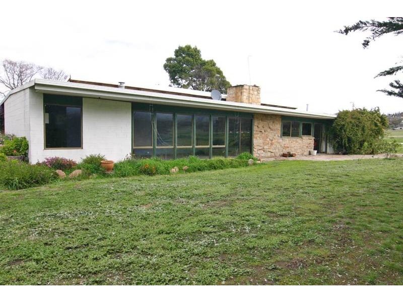 818 Panrock Road, Great Western VIC 3377