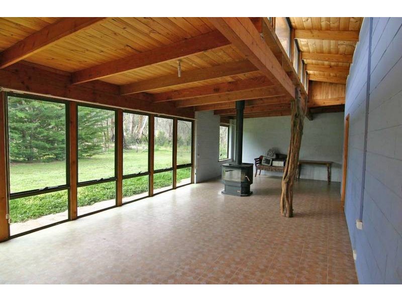 818 Panrock Road, Great Western VIC 3377