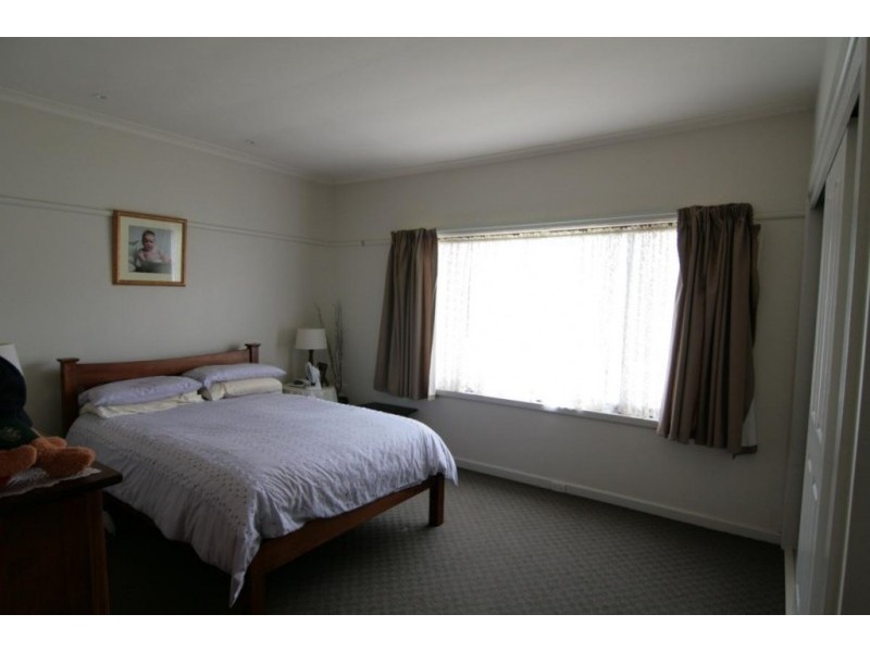 2 Speed Street, Ararat VIC 3377
