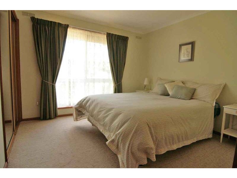 20 Barkly Street West, Ararat VIC 3377