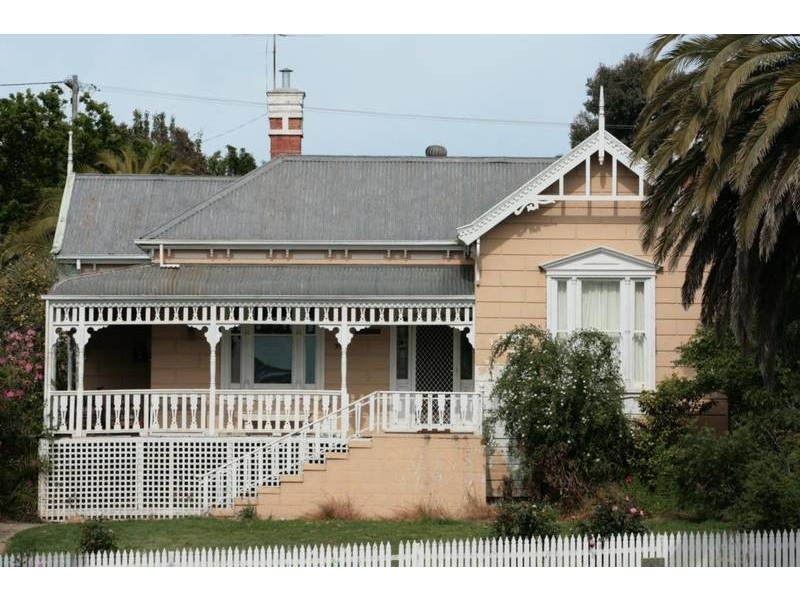 35 Lambert Street, Ararat VIC 3377