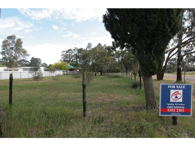 57 Main Street, Great Western VIC 3377