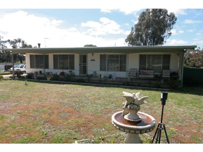 324 Western Highway, Ararat VIC 3377