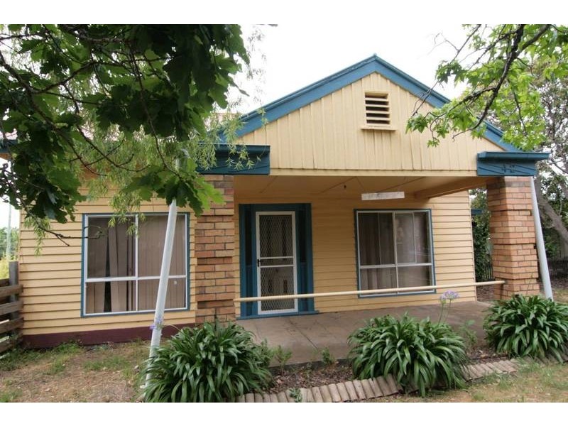 42 Viewpoint Street, Ararat VIC 3377