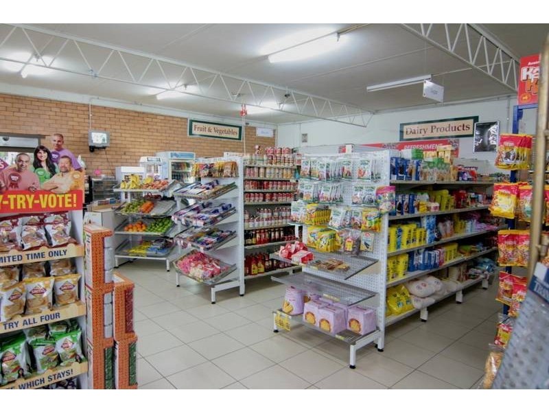 2124 Glenelg Highway, Lake Bolac VIC 3351