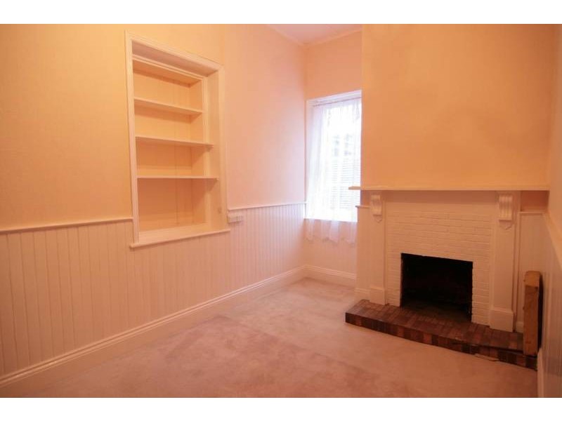 2124 Glenelg Highway, Lake Bolac VIC 3351