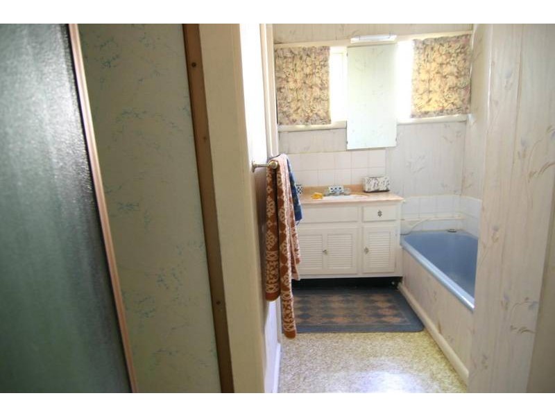 52 Churchill Avenue, Ararat VIC 3377