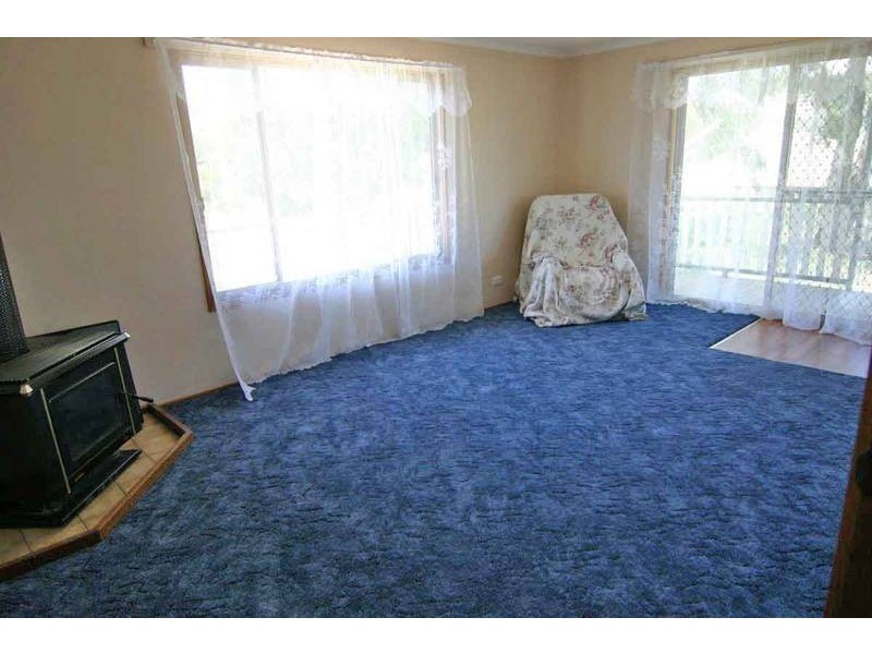 1374 Pyrenees Highway, Amphitheatre VIC 3468