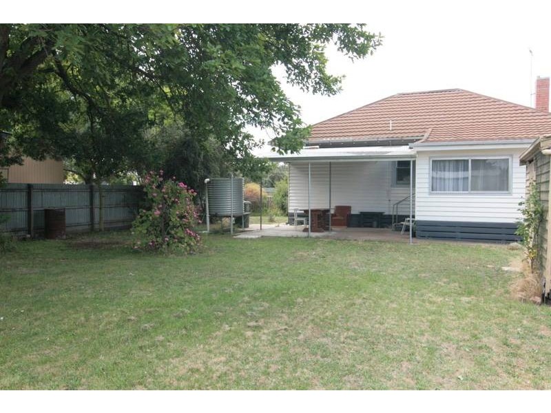 12 Warranooke Street, Willaura VIC 3379