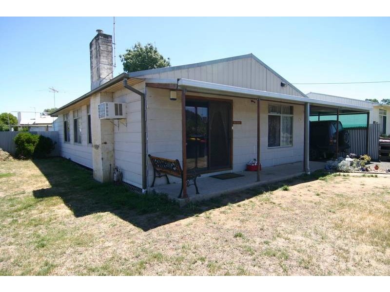 19 Smith Street, Ararat VIC 3377
