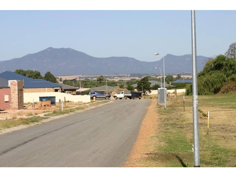 1 Glastonbury Drive, Ararat VIC 3377