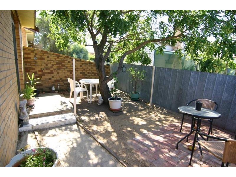 2/80 Queen Street, Ararat VIC 3377