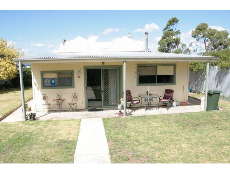 3 Dean Street, Ararat VIC 3377