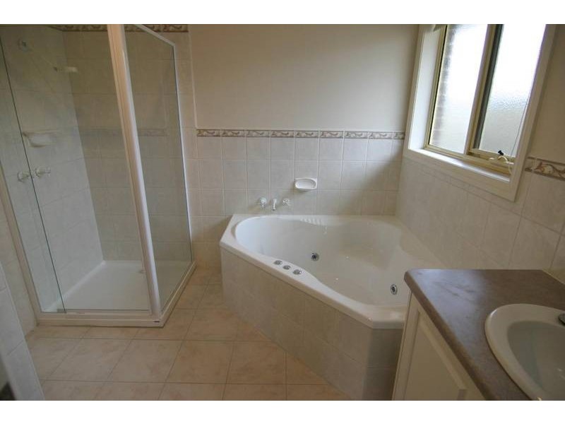 3/6 Queens Avenue, Ararat VIC 3377