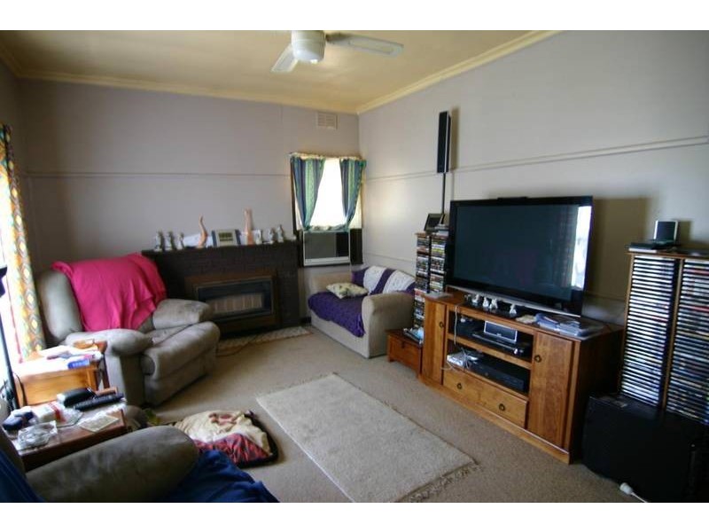 14 Bonnin Avenue, Ararat VIC 3377