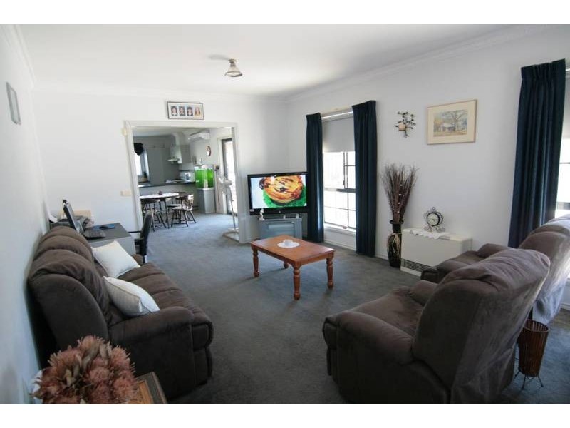 15 Mclean Street, Ararat VIC 3377