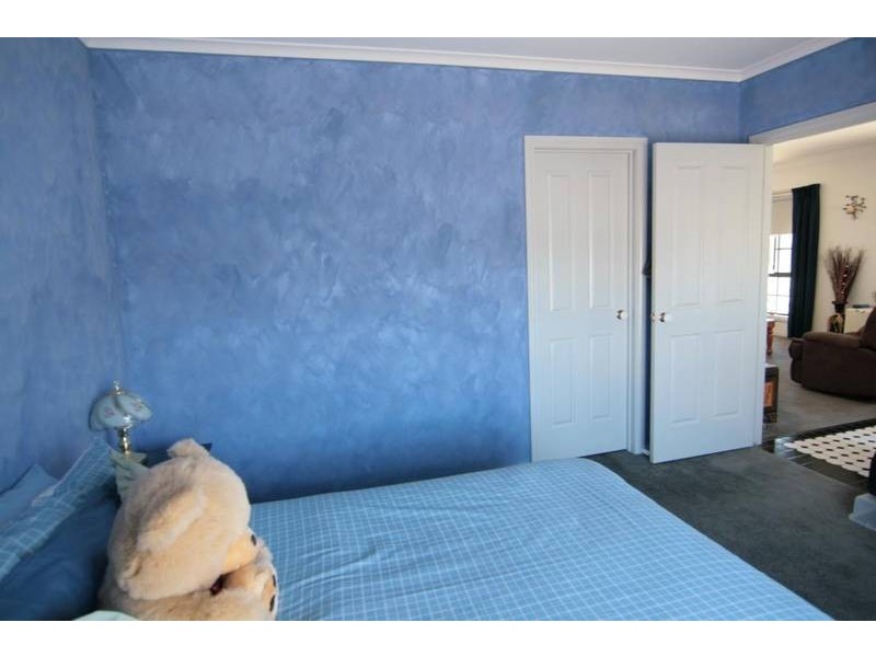 15 Mclean Street, Ararat VIC 3377