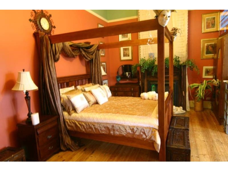 24 Port Fairy Road, Ararat VIC 3377