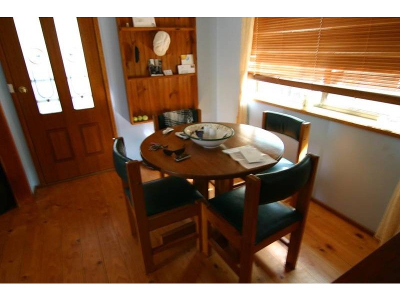 35 McLellan Street, Ararat VIC 3377